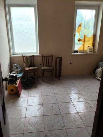 Продам 2-х кімнатну квартиру