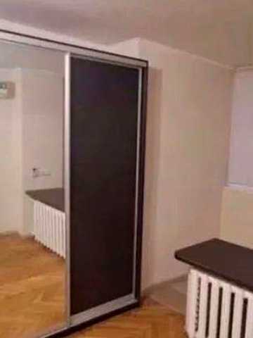 Продам квартиру на Шептицького,7,м.Лівобережна