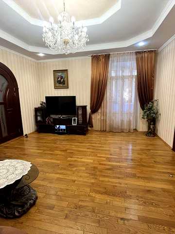 Ексклюзив у серці Дрогобича: Двоярусна квартира 153 м² на 2 поверсі австрійського  будинку ЖК Австрійський Lux