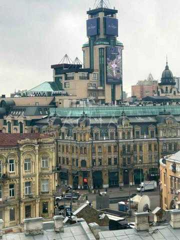 ОРЕНДА ЦЕНТР ПАРКІНГ Квартира Шевченківський район вул Круглоуніверситетська 175 м2