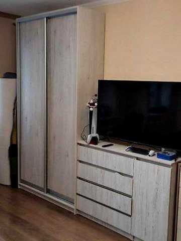 Продам однокімнатну  затишну квартиру в цегляному будинку на просп. В.Лобановського,39А