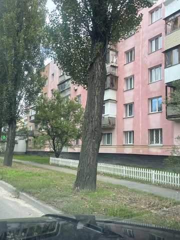 None 32000 USD
