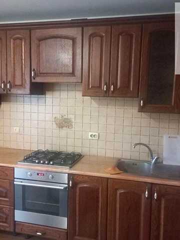 Продаж 3 кім. квартири по вул. Карпенка