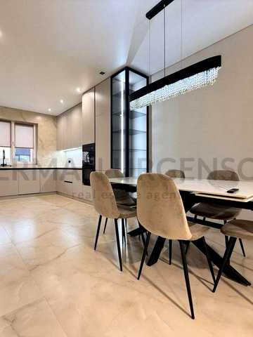 Продаж таунхаусу 125 м.кв / 2 сотки / КМ New Village