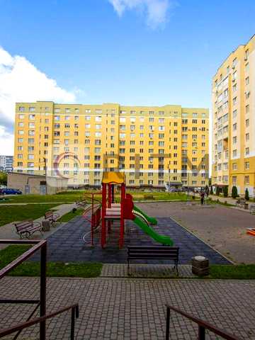 Продаж однокімнатної квартири на Левандівці, вул. Роксоляни.