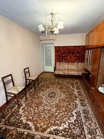 Продаж 2-х кім квартири 4/5 Центр 1-а слобідська