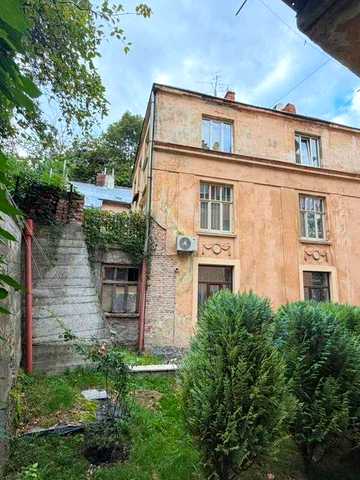 Продаж 2-кімнатної квартири, вул. Лемика