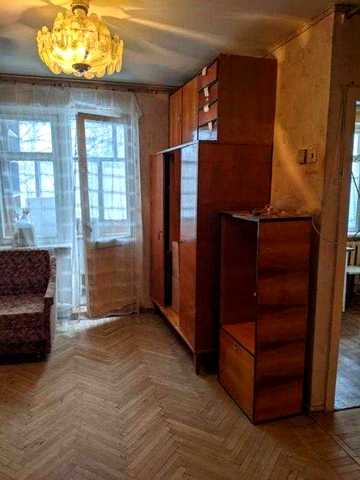 Продам 1 кім. кв. У  Слобідському районі в Аеропорту