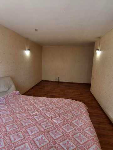 Продаж 2-кімнатної квартири 46,1 м², вул. Зодчих, 70