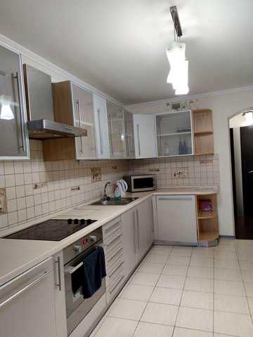 Здам Ік квартиру Драгоманова 15а, метро Позняки