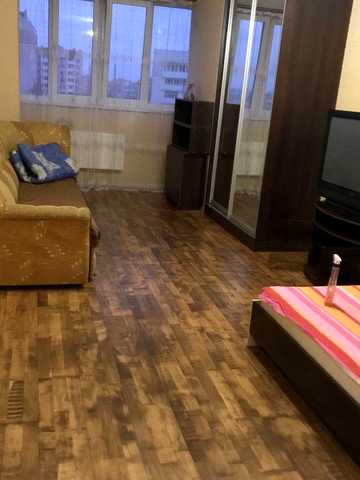 Аренда 1 ком кв-ры ул. Дюковская р-он Водного Универа