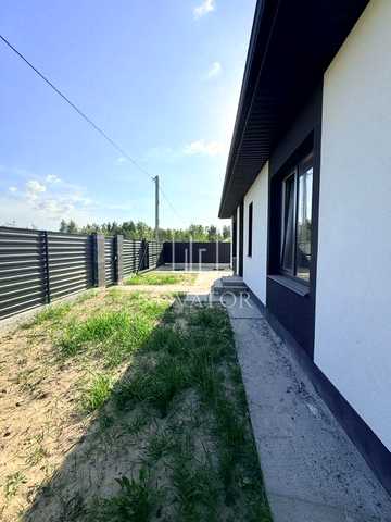 Продам будинок в селі Дмитрівка, вул. Центральна | 117 м² | 4.6 сотки | Газ | Поруч ліс | Держпрограми так