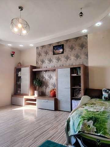 None 65900 USD