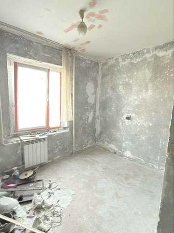 Видова Продам 1-кімн. 45 м², 16/16, Ореста Васкули 49, під ремонт