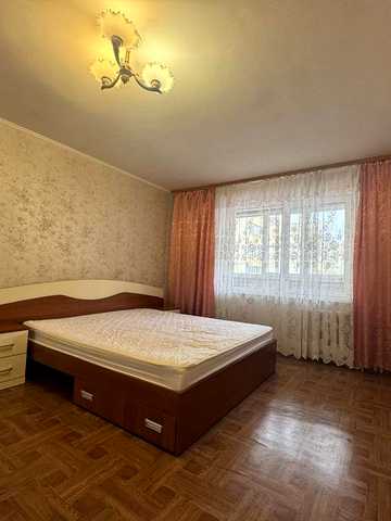 Відьна квартира в оренду Чабани центр