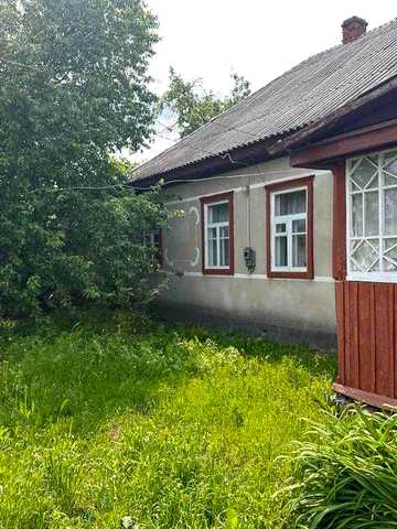 Терміново продається 1/2 буд. по вул. Древлянській, 35