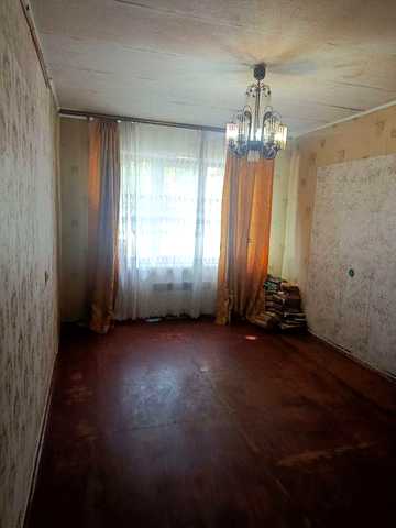 АН Продам 3 комнатную квартиру в центре Павлограда