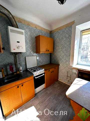 Продам 2 кім. квартиру , р-н Ковалівка поряд з парком