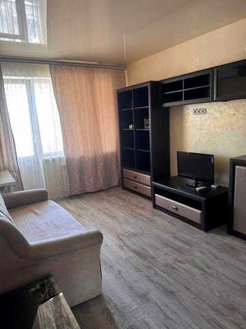 Сдається 1 кім.кв. з ремонтом,меблями та технікою 200 річчя\Некрасова.