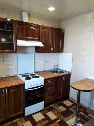 Сдам 1-комнатную квартиру в Александровском районе 12000 грн .