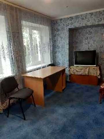 Сдам 3 комнатную квартиру метро Турбоатом, проспект Льва Ландау