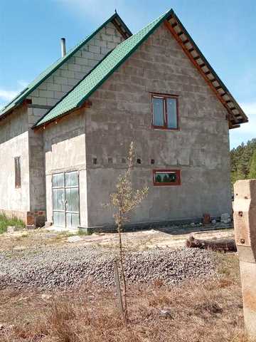 Продам недобудований будинок