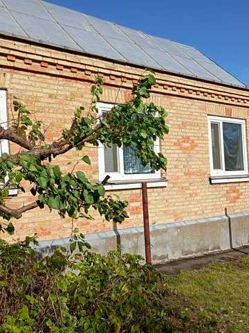 Будинок 120м², доглянутий, функціонуючий.