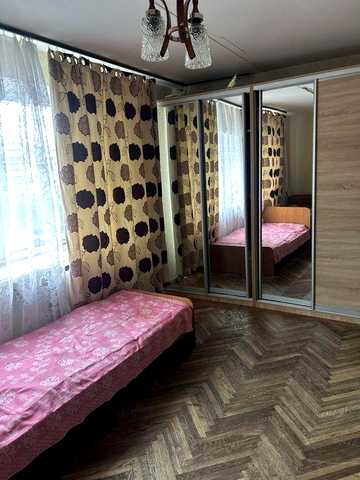 Продам 3 - комнатную квартиру М Оболонь