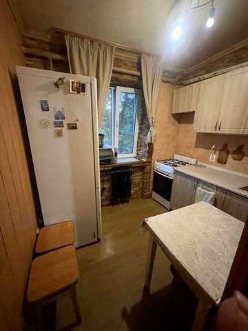Продаж Олени Теліги, 15, поруч метро Дорогожичи, 3 кімнатна кв. 57 кв.м