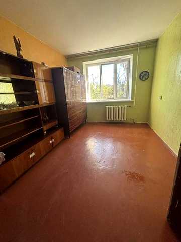 Здаю 1 кімнатну квартиру у гуртожитку
