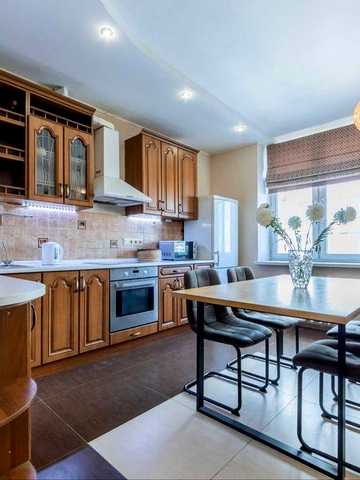 Продам квартиру 125 кв.м. 4х кімн. Харківське шосе 152 Програми