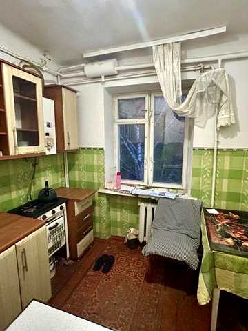 Оренда 1 кімнатна Степана Бандери