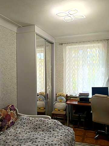 Продаж 3 кімнатної квартири на пр. Гагаріна