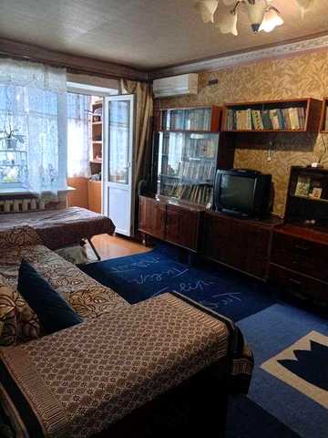 Продам 3к квартиру пр. Науки 99 . ТЦ NEO PLAZА (власниця) -сертифікат.