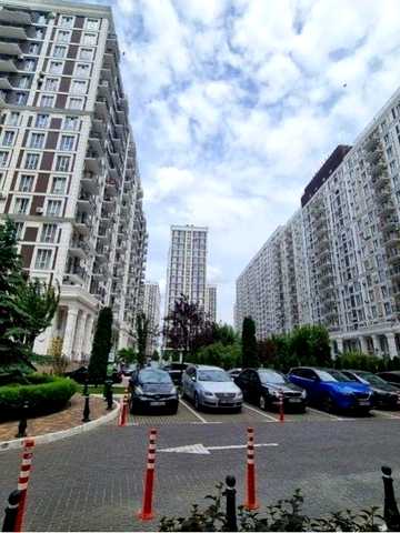 Продаж 2 кім квартири вул Максимовича 28 Е Трутенка ЖК Нова Англія метро .Васильківська Держ програми
