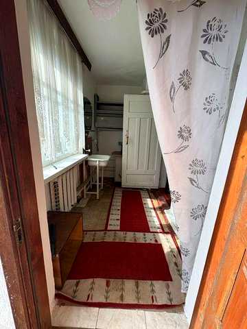 Здам в  оренду частину будинку, Старе місто