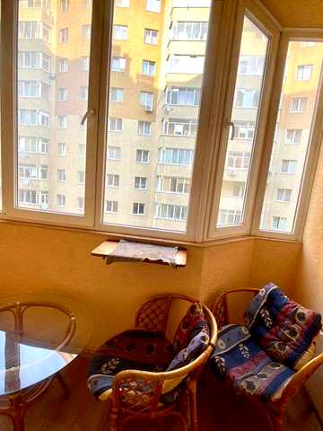 Оренда 1 кімнатної квартири в  новобудові вул. Залізнична