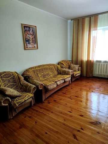 Оренда затишного будинку в Броварах (Перемога)