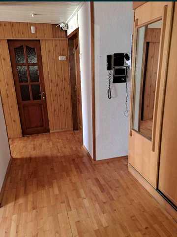 Продам 3-х комнатную  квартиру Малый рынок. СОБСТВЕННИК!