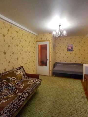 Вул Празька  25/2  здам затишну симпатичну 1 к квартиру меблі техніка 2 пов