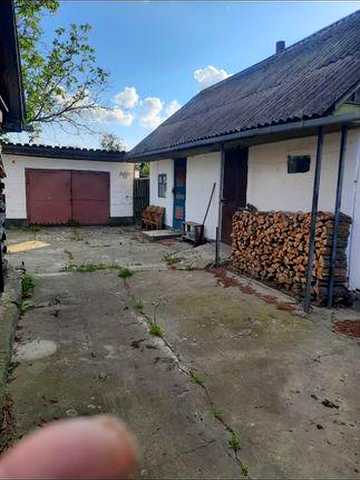 Продаж будинок,сарай,гараж.