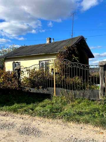 Продам будинок з електричними панелями