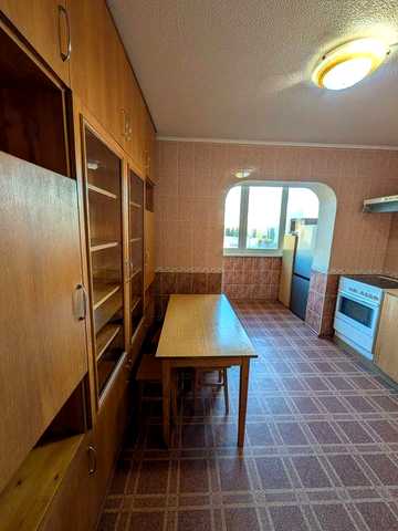 Здам, 2р, Метро «Житомирська», Стуса 2,  11500 грн.