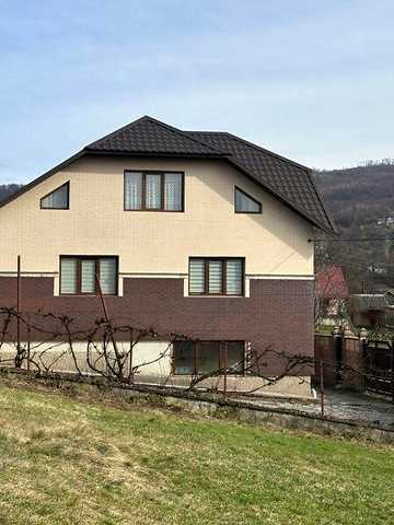 Продаж 6к Дім Сонячна вулиця