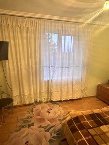 Оренда 3 кім квартири вул.Заводська перша здача