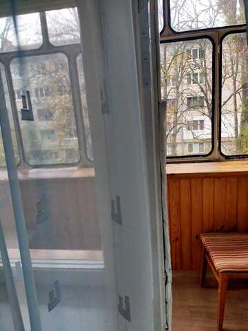 2к по вул.Ратушного 12, Солом'янський парк, Солом'янський ринок