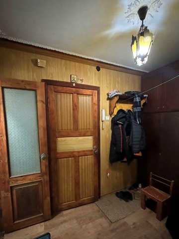 Продам 2-комн квартиру на Солнечной с мебелью и техникой