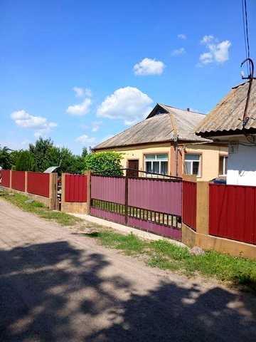Продаж будинку у Вінницькій області