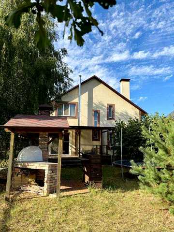 Комфортний будинок за 15 хв. метро Славутич на березі озера пл. 137 м2., 25 сот.