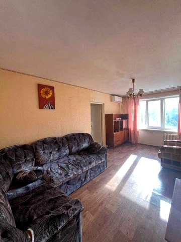 Продам 3 кімнатну квартиру  в висотці р-н  Косіора (ул. Квітки Цісик)парк Усачева